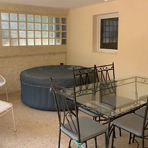 ravissant-logement-avec-jacuzzi.fr-provencehotel.com/
